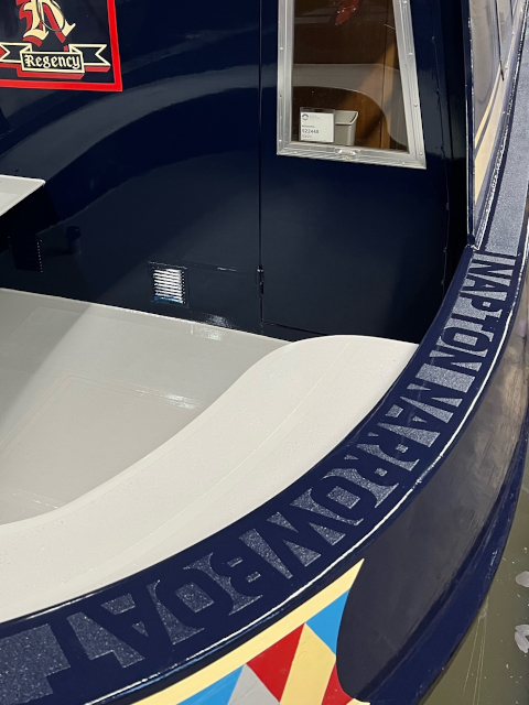 Decorative Non-Slip Finish.